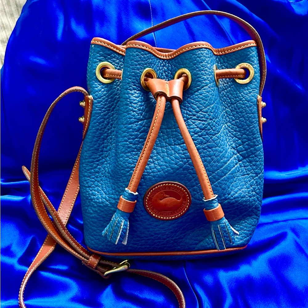 Vintage Dooney & Bourke Blue, Tan Leather Drawstring Bucket Bag - Picture 3 of 13